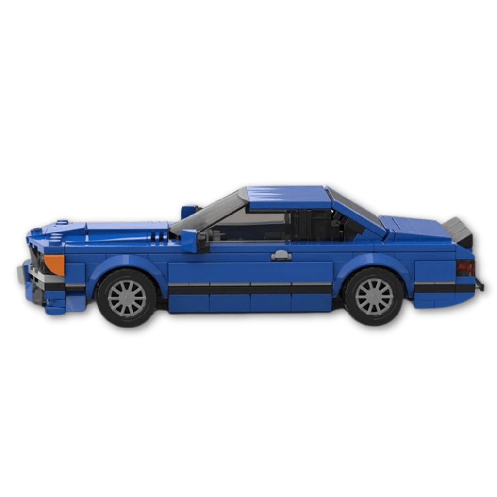 LEGO BMW 635 CSI - CreatiBrick