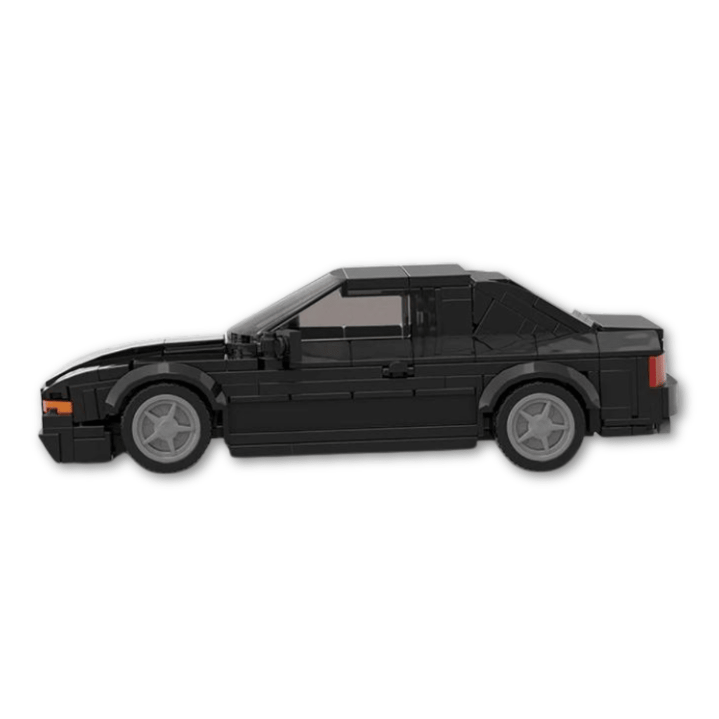 LEGO BMW 850 CSI - CreatiBrick