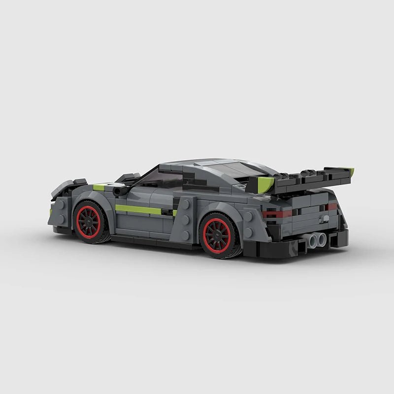 LEGO Porsche 911 GT2 RS - CreatiBrick