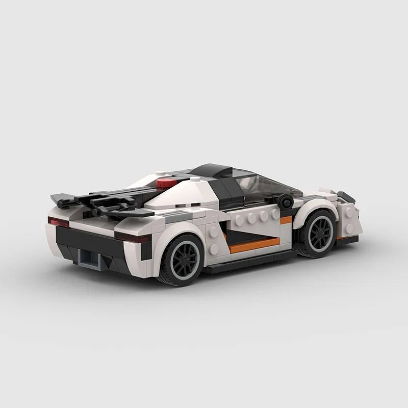 LEGO Koenigsegg One - CreatiBrick