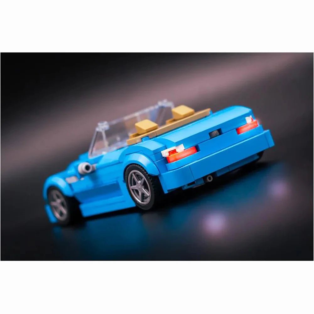 LEGO BMW Z3 - CreatiBrick