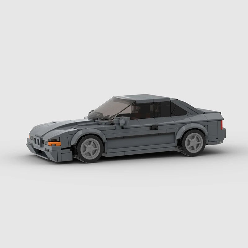 LEGO BMW 850 CSI - CreatiBrick