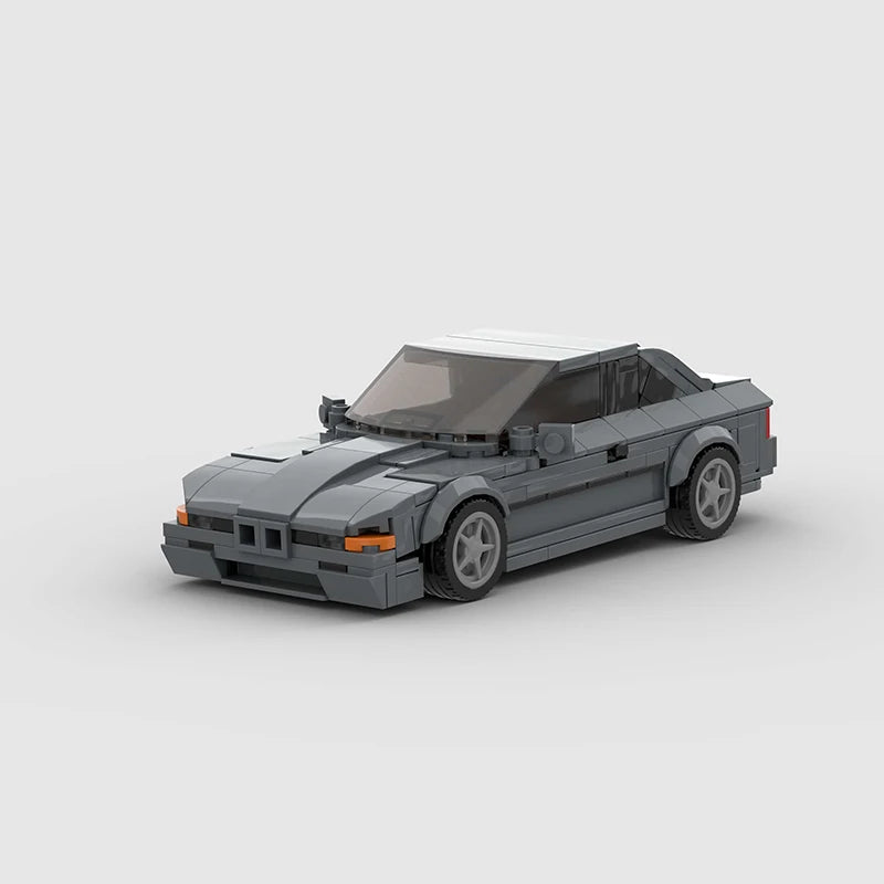 LEGO BMW 850 CSI - CreatiBrick