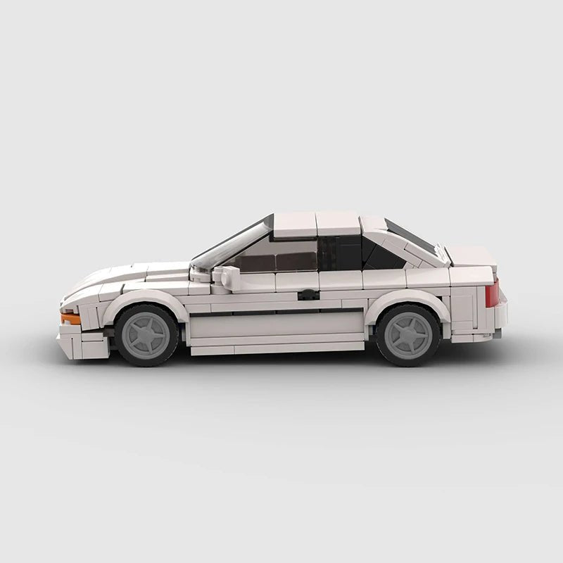 LEGO BMW 850 CSI - CreatiBrick