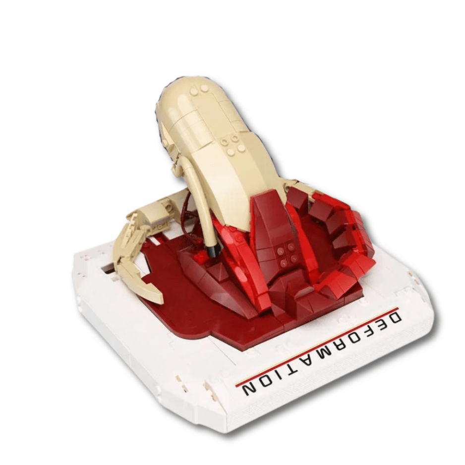 LEGO Alien Chestbuster - CreatiBrick