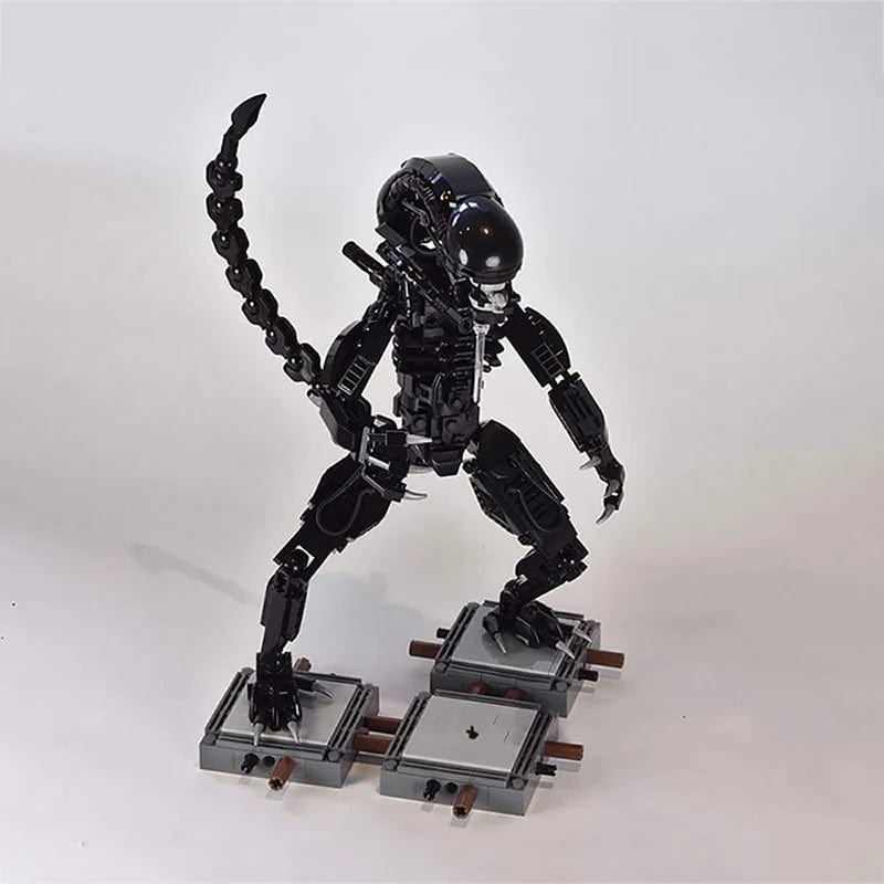 LEGO Alien Vs Predator - CreatiBrick