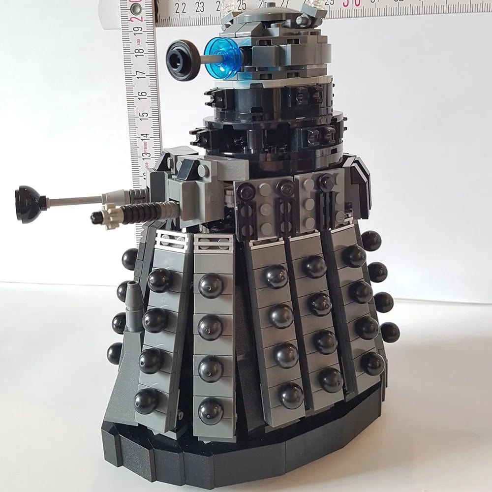LEGO Dalek - CreatiBrick