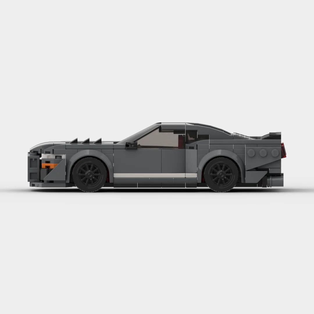 LEGO Ford Mustang Shelby GT500 - CreatiBrick