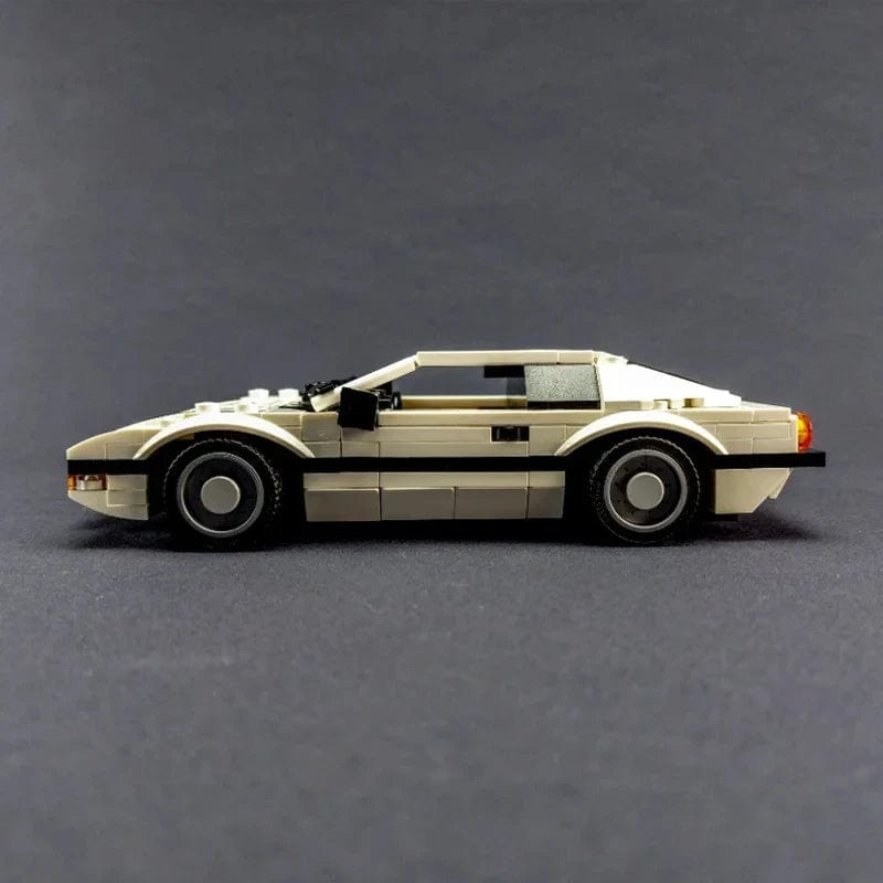 Lotus Esprit James Bond LEGO - CreatiBrick