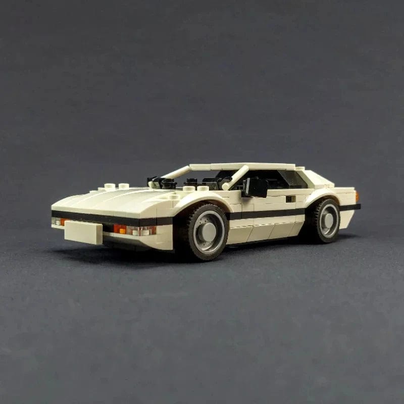 Lotus Esprit James Bond LEGO - CreatiBrick