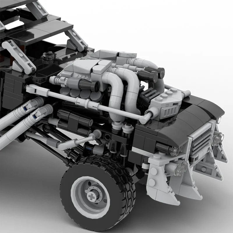 Mad Max LEGO Gigahorse - CreatiBrick